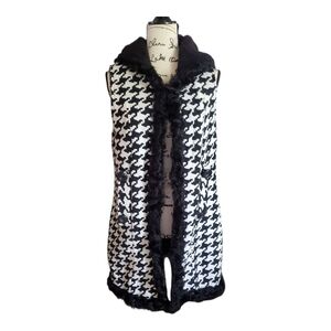 Luii Houndstooth Vest With Hood Size Medium Lamb Fur Lining